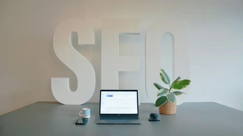 Como dominar a visibilidade nas buscas por IA e turbinar seu site com redesign inteligente 6
